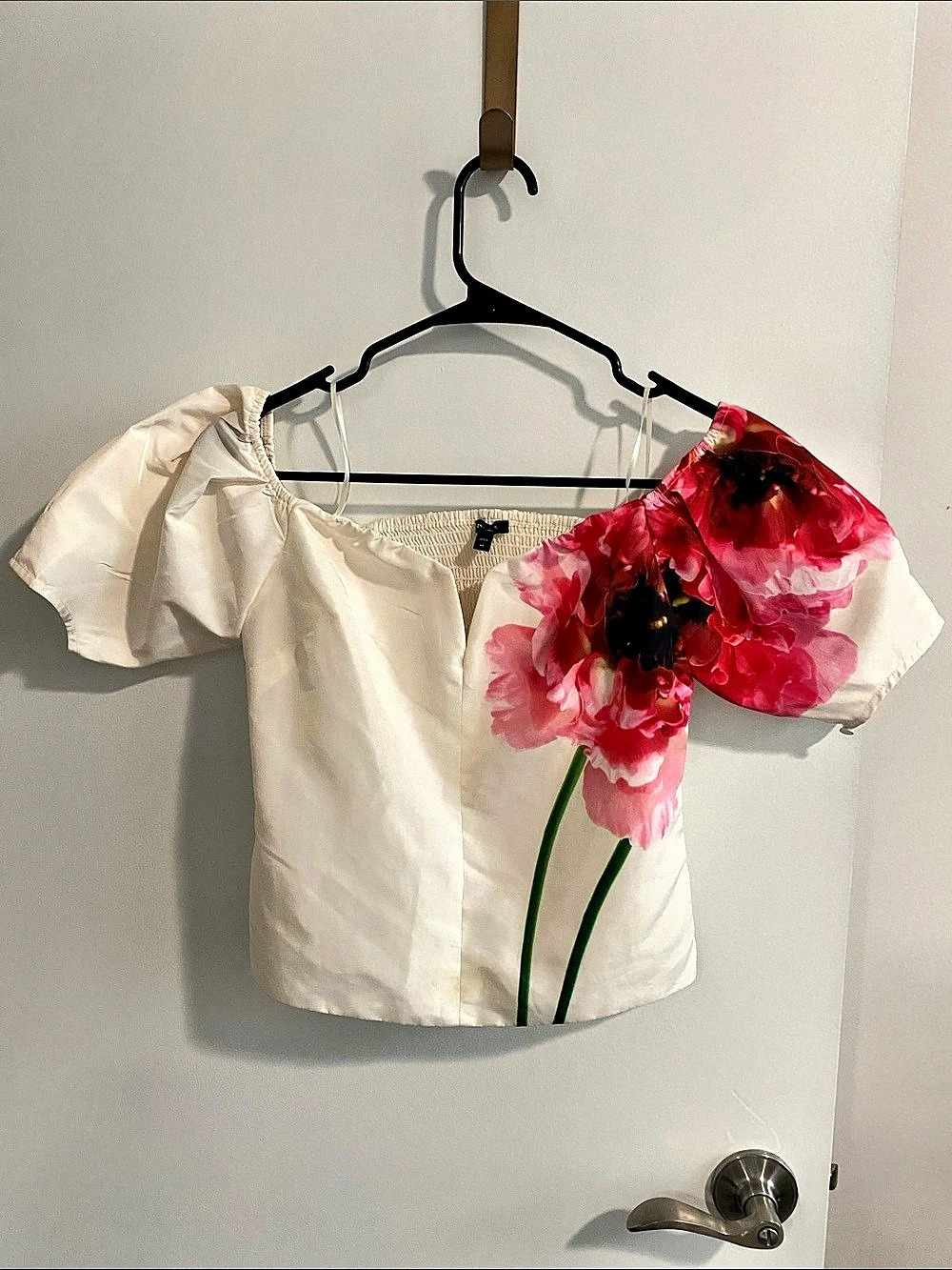 Express Floral Puff Sleeve Crop Top in White & Pink Size XS